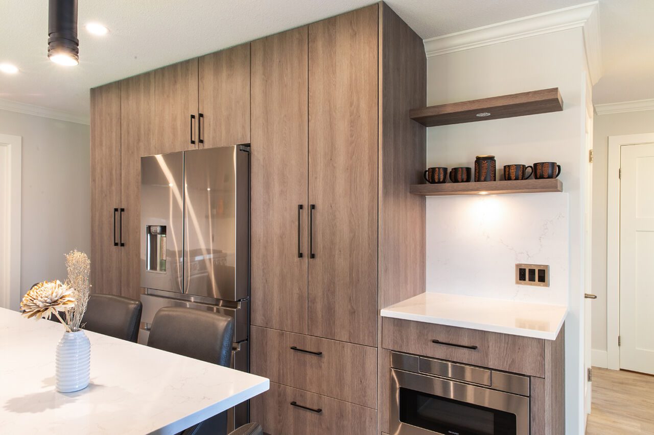 Custom Edmonton, AB 180 Kitchens